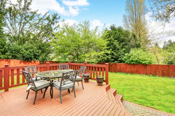 Cost of Raised Deck Installation in Seattle